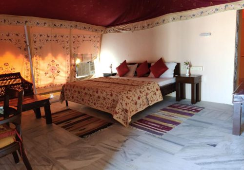 Luxury Swiss Tent Img
